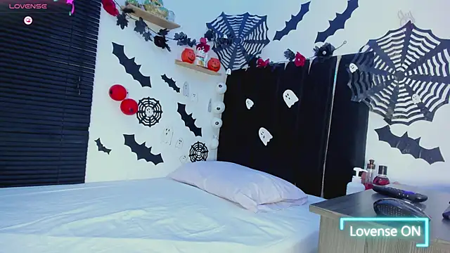 bellota924 online show from October 16, 2025, 12:39 pm