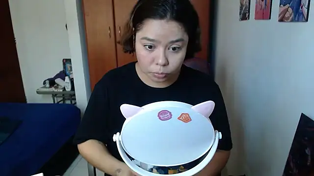 saenz eymi online show from December 5, 2025, 2:25 pm