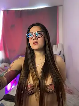Linda Bellucci online show from June 27, 2026, 8:47 pm