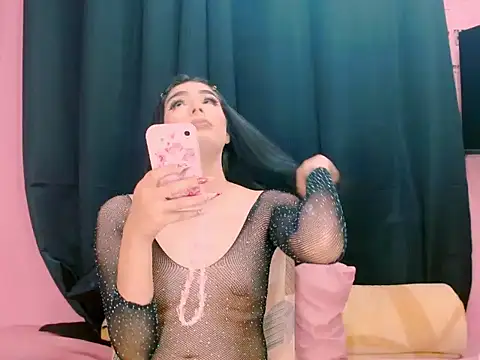  crystal23  online show from October 19, 2025, 5:19 am