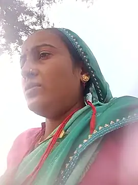 Hot chinkiji online show from November 23, 2025, 7:19 am