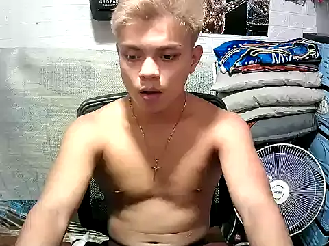Pinoy slutcummer69 online show from June 3, 2026, 8:17 am