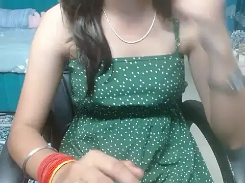 Urlove lily online show from September 22, 2025, 3:47 pm