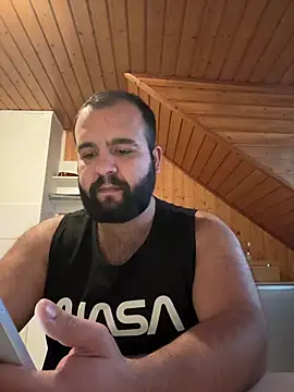 Snapshot of german_turk chatting on April 13, 2026, 5:24 am german turk online show from April 13, 2026, 5:24 am