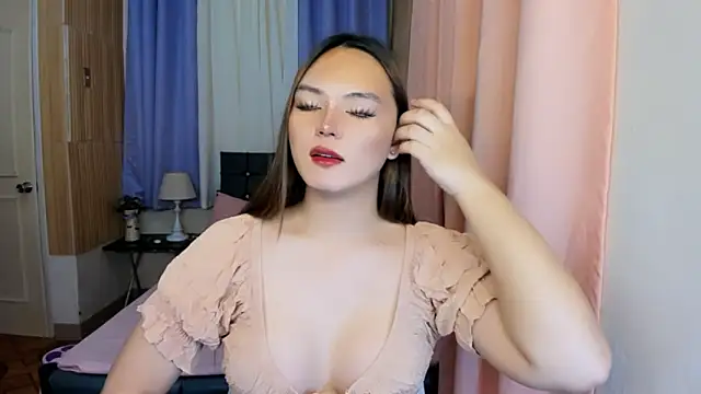 Snapshot of ameliamaureen chatting on May 19, 2026, 3:51 pm ameliamaureen online show from May 19, 2026, 3:51 pm