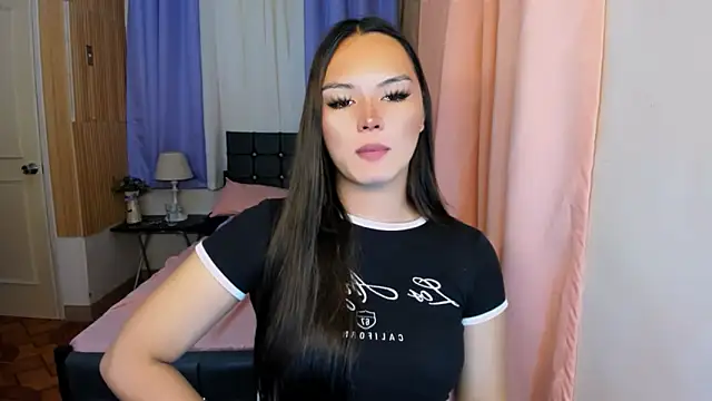 Snapshot of ameliamaureen chatting on June 9, 2026, 5:13 pm ameliamaureen online show from June 9, 2026, 5:13 pm