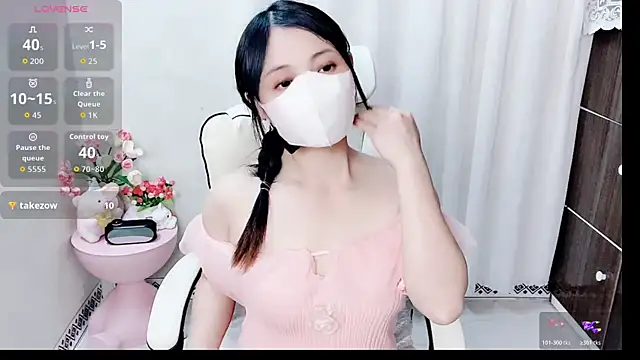 phuongnhi  online show from April 2, 2026, 1:47 am