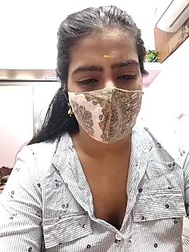 Tamil-Meenu12 online show from March 30, 2026, 6:47 am