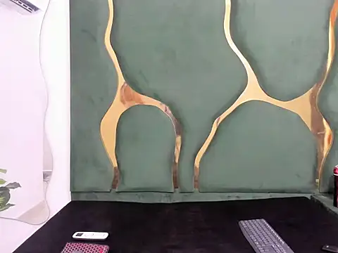 perlaasm online show from September 18, 2025, 12:51 pm