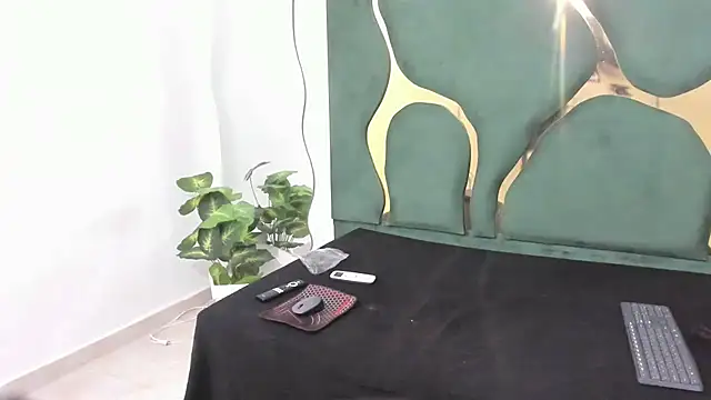 perlaasm online show from September 21, 2025, 12:07 pm