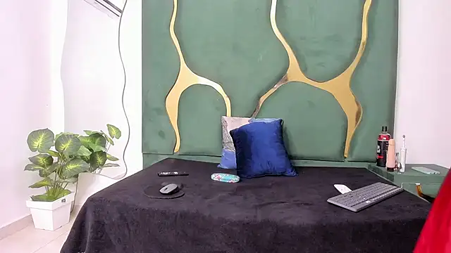 perlaasm online show from October 23, 2025, 1:54 pm