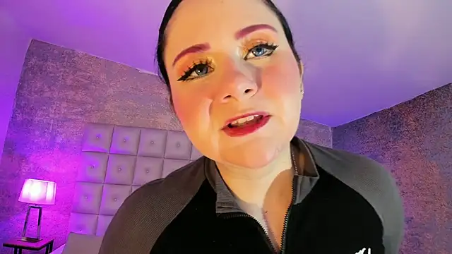 harimoon1 online show from November 7, 2025, 3:17 am