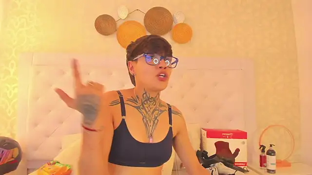 b3k afrodict online show from September 18, 2025, 7:49 pm