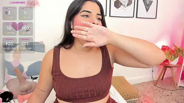 Snapshot of yunna7 chatting on September 16, 2025, 11:33 am yunna7 online show from September 16, 2025, 11:33 am