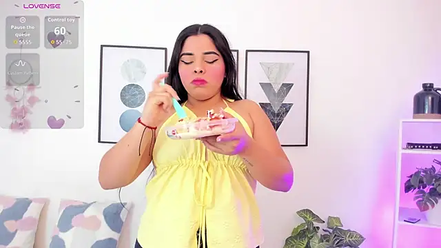 Snapshot of yunna7 chatting on October 18, 2025, 11:33 am yunna7 online show from October 18, 2025, 11:33 am