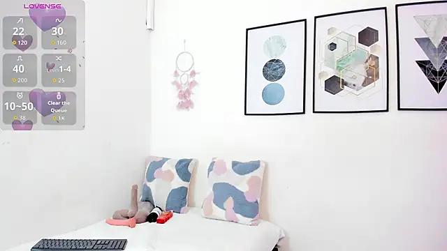 Snapshot of yunna7 chatting on October 19, 2025, 11:33 am yunna7 online show from October 19, 2025, 11:33 am