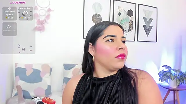 Snapshot of yunna7 chatting on October 21, 2025, 11:33 am yunna7 online show from October 21, 2025, 11:33 am