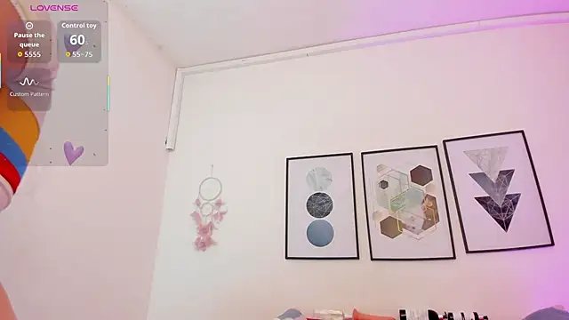 yunna7 online show from January 14, 2026, 11:38 am