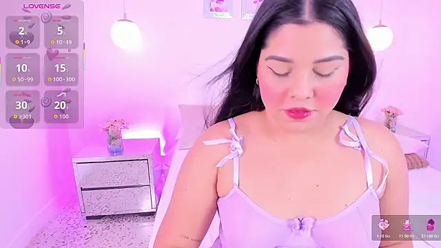 yunna7 online show from March 5, 2026, 11:28 am