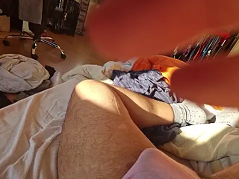 Badeanzug online show from November 7, 2025, 2:28 pm