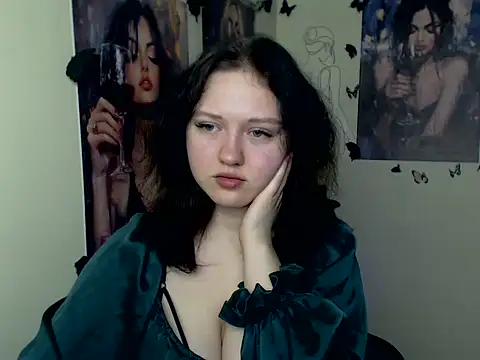 LadyAlice  online show from December 2, 2025, 6:52 am