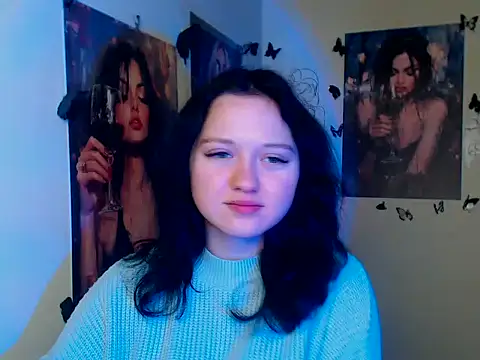 LadyAlice  online show from December 15, 2025, 7:01 am