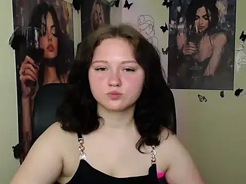 Snapshot of LadyAlice_ chatting on May 19, 2026, 6:09 am LadyAlice online show from May 19, 2026, 6:09 am