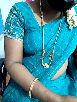 Snapshot of lolida69thamil chatting on January 12, 2026, 5:23 am lolida69thamil online show from January 12, 2026, 5:23 am