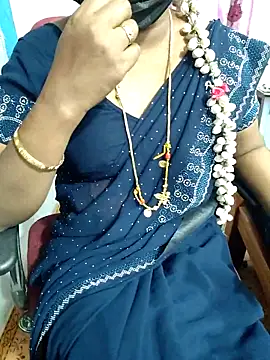 Snapshot of lolida69thamil chatting on February 13, 2026, 5:03 am lolida69thamil online show from February 13, 2026, 5:03 am