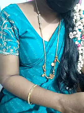 Snapshot of lolida69thamil chatting on February 21, 2026, 6:58 am lolida69thamil online show from February 21, 2026, 6:58 am