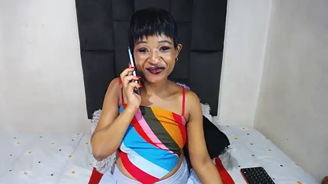 GoldenBigAssCurvy online show from February 5, 2026, 10:25 pm