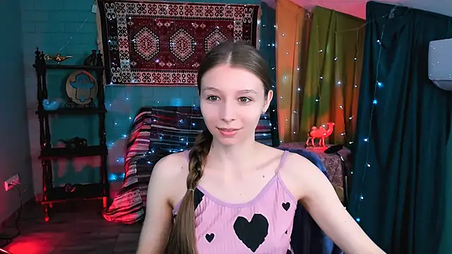 JulieDaniel online show from April 24, 2026, 4:15 am