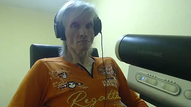 k74robert online show from December 2, 2025, 11:11 pm