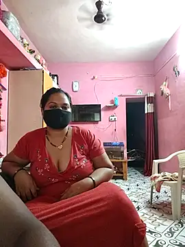 biggbobbsgirl online show from April 23, 2026, 2:24 am