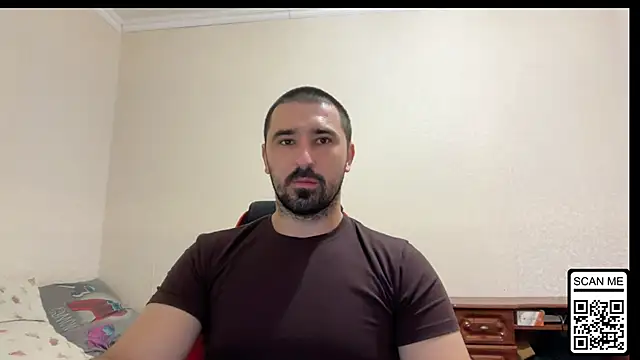 Snapshot of Hard_to_Obey chatting on July 11, 2026, 1:47 pm Hard to Obey online show from July 11, 2026, 1:47 pm