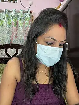 Lovlycouple1 online show from April 3, 2026, 7:28 am