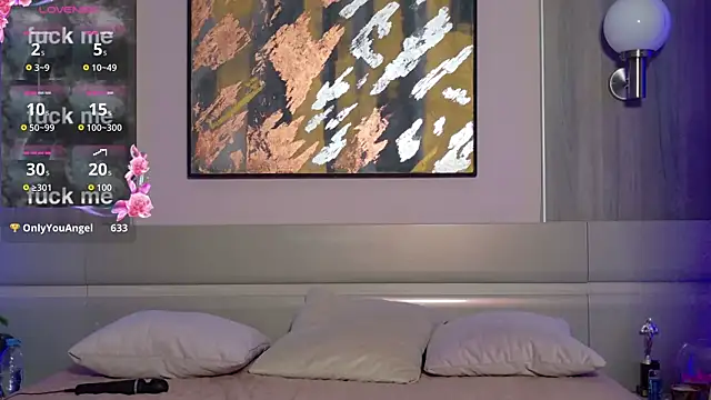 Alison kisss online show from November 9, 2025, 1:53 pm