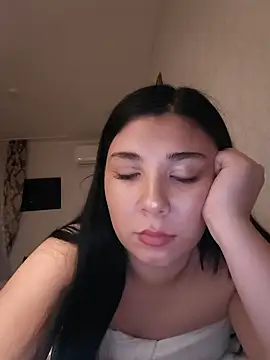 Ionii25 online show from September 21, 2025, 11:28 pm