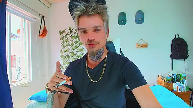 Gold Loyal77 online show from March 3, 2026, 3:51 pm