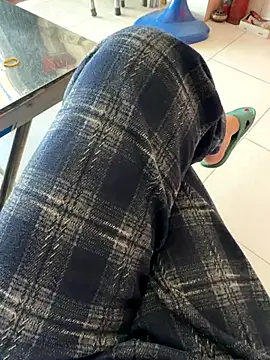 sharon-Hanna online show from November 26, 2025, 1:28 am