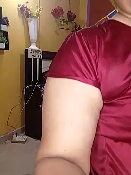 Sexy anaamika online show from March 1, 2026, 6:04 am