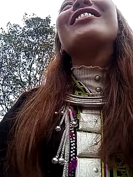 Bianly online show from February 6, 2026, 2:27 am