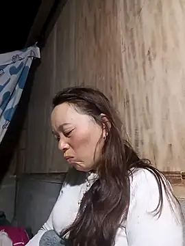 Bianly online show from March 15, 2026, 11:00 pm