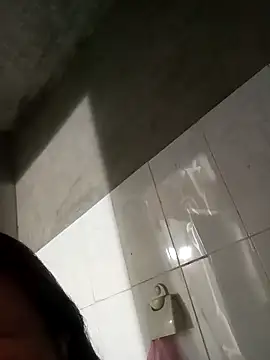 Bianly online show from April 17, 2026, 11:35 am