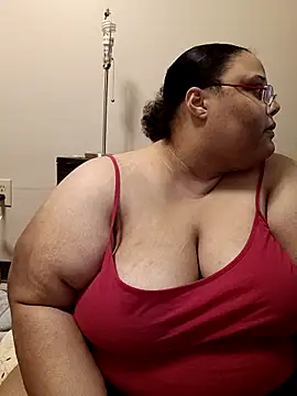 SexyBBW10790 online show from September 28, 2025, 1:22 am