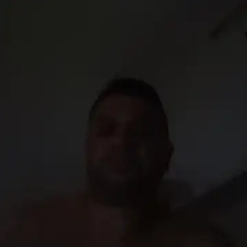 Snapshot of Crocante_Hot chatting on May 11, 2026, 9:34 pm Crocante Hot online show from May 11, 2026, 9:34 pm