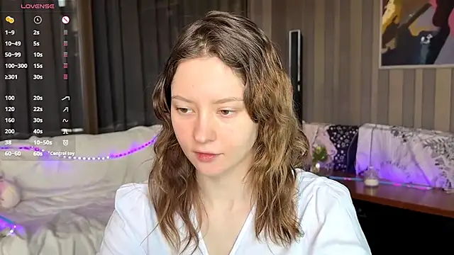 IrisPurrphy online show from April 26, 2026, 9:29 am