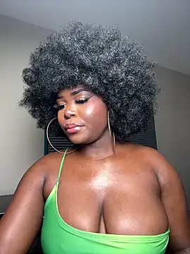 WomanNextdoor1 online show from March 28, 2026, 8:25 am