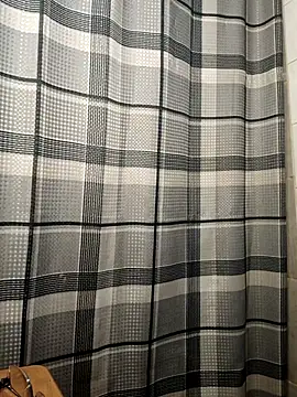 ShawnandDani7074 online show from March 26, 2026, 3:34 am