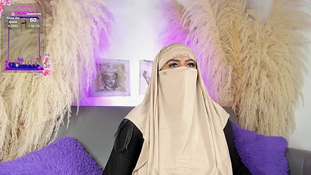 yasmin elite online show from September 18, 2025, 9:00 am